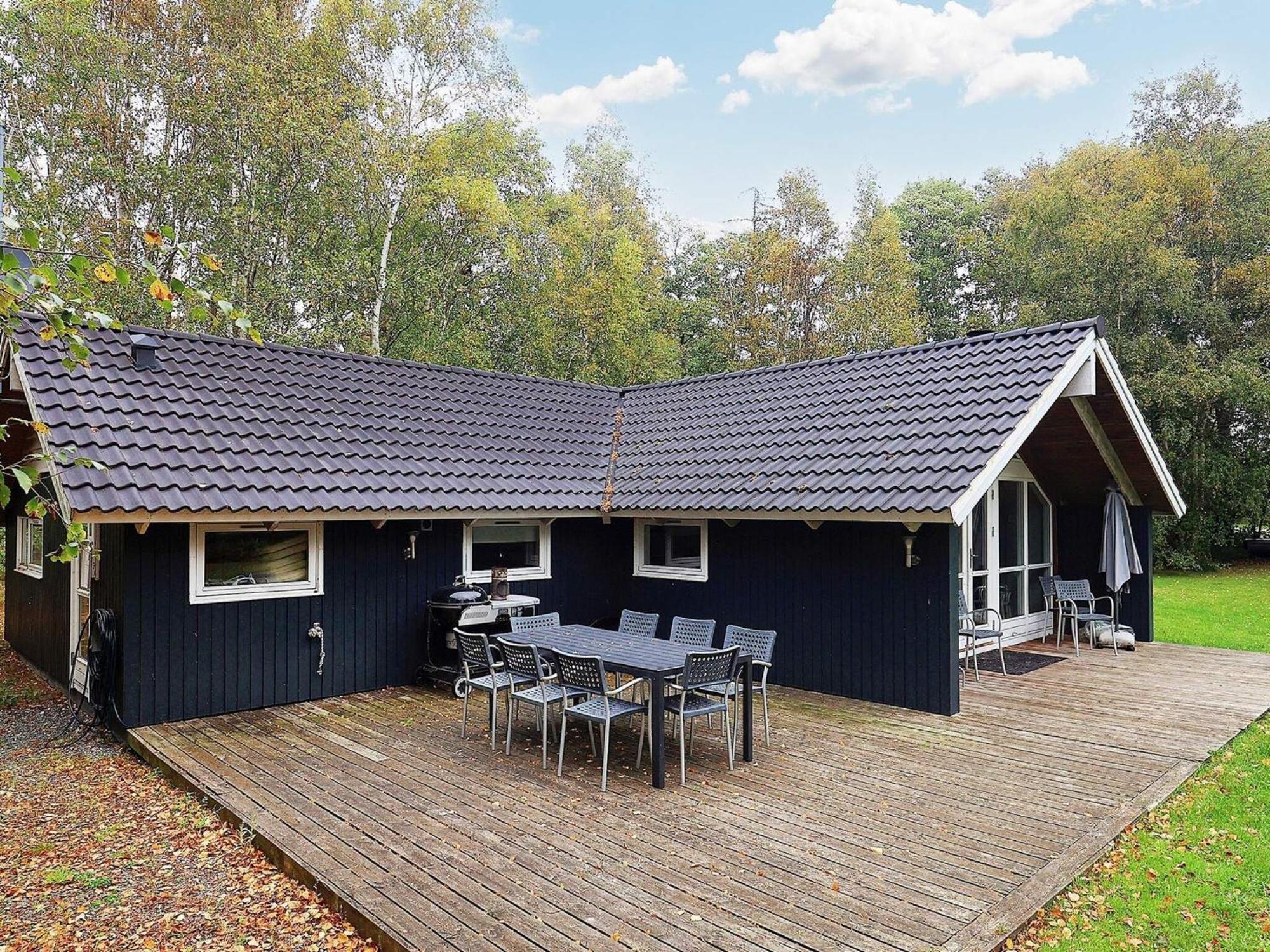Four-Bedroom Holiday Home In Vaeggerlose 8 Bøtø By Екстериор снимка